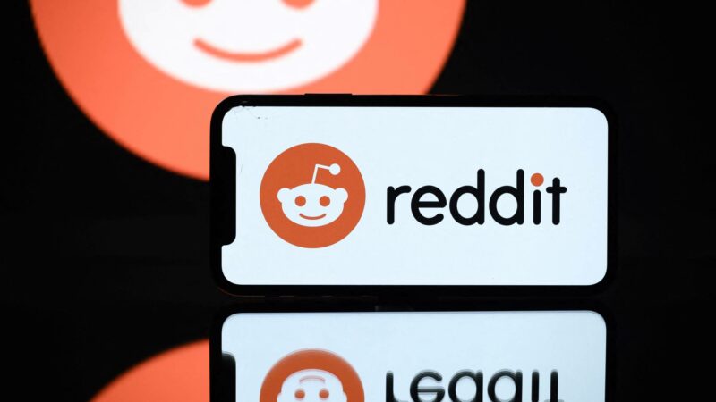 Reddit s’apprête à entrer en Bourse